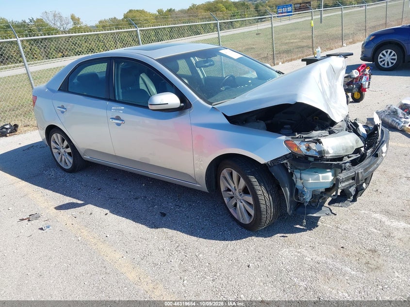 Vin: knafw4a35d5733143, lot: 46819876, kia forte sx 2013 img_1