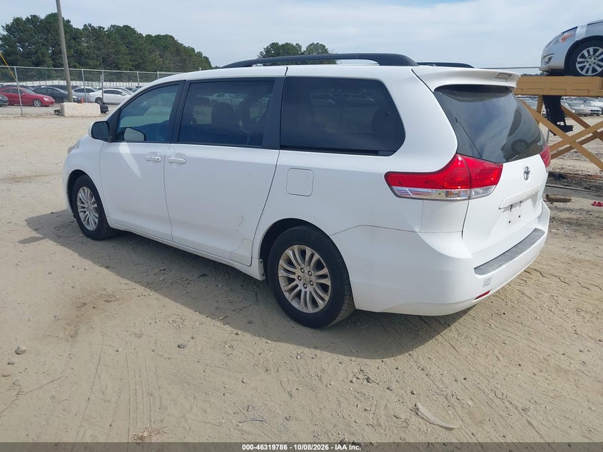 Vin: 5tdyk3dcxbs099137, lot: 46820008, toyota sienna xle v6 20113