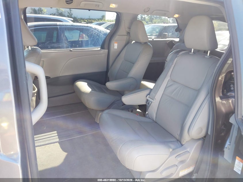 2016 TOYOTA SIENNA VIN 5TDYK3DC4GS725837 — фото 8