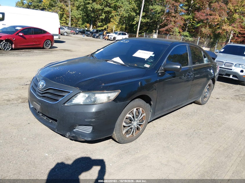 2011 Toyota Camry, Unknown, IAAI, VIN 4T1BF3EK6BU667066 — photo 2