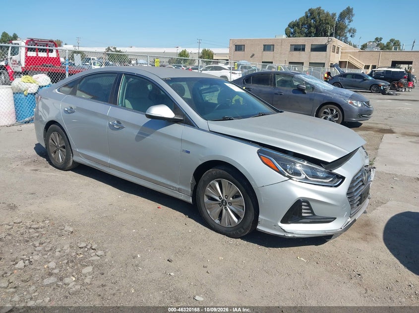 2019 HYUNDAI SONATA HYBRID SE