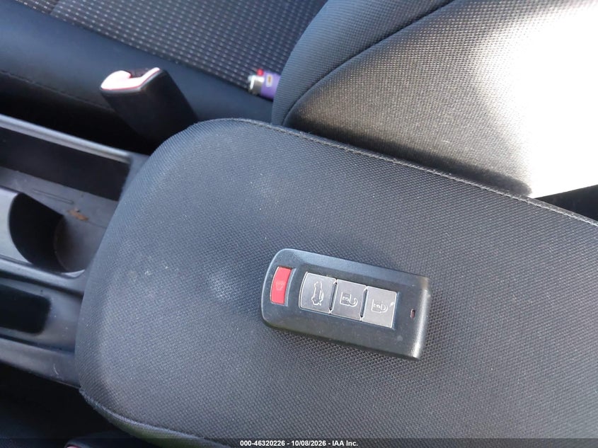 2009 MITSUBISHI LANCER ES/ES-SPORT · Фото 10