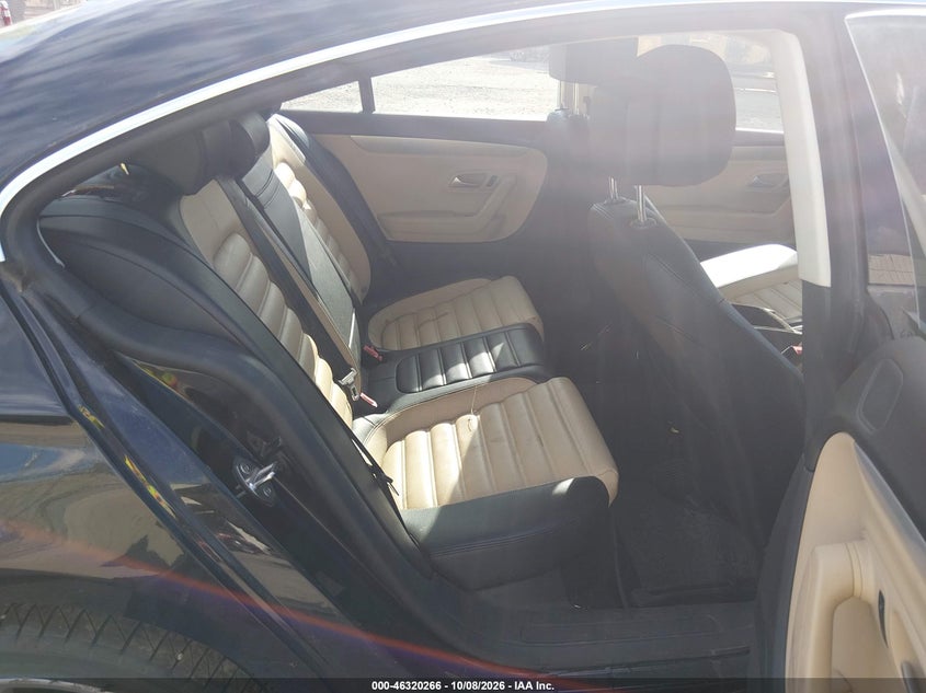 2015 VOLKSWAGEN CC 2.0T R-LINE · Photo 8