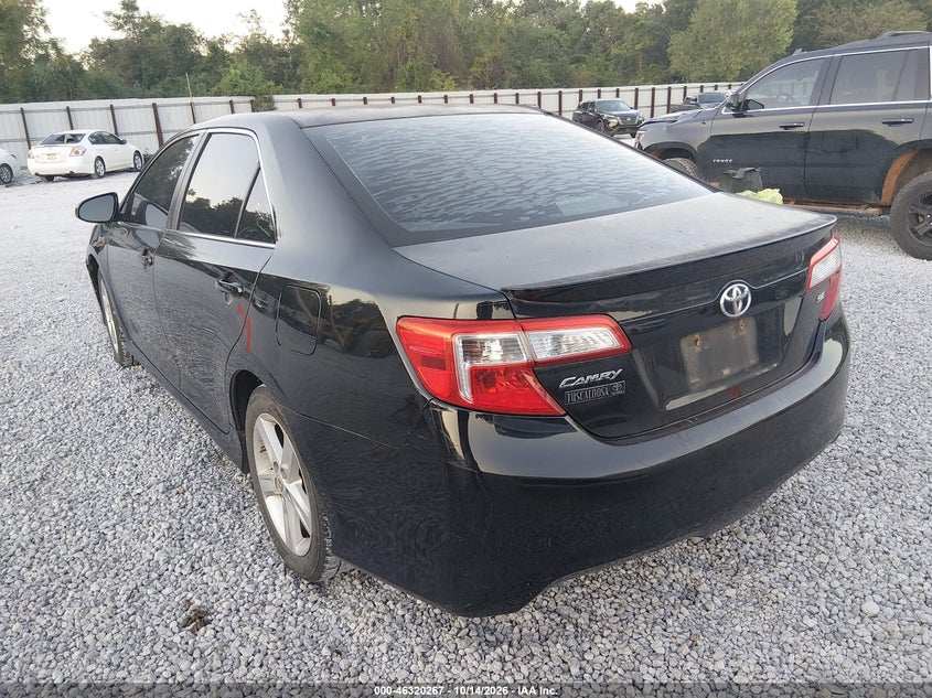 Vin: 4t1bf1fk4eu739566, lot: 46820489, toyota camry se 20143
