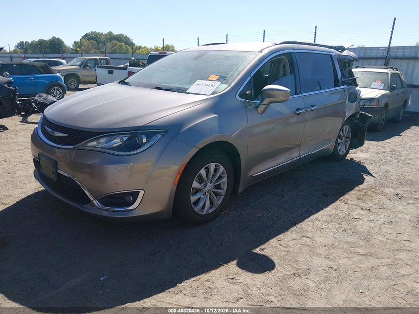 Vin: 2c4rc1bg6hr598966, lot: 46820658, chrysler pacifica touring-l 20172