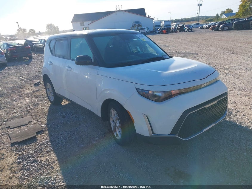 Vin: kndj23au3p7194932, lot: 46820759, kia soul s 20231
