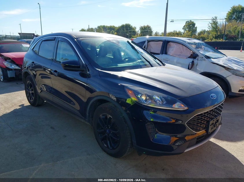 Vin: 1fmcu0g66mua03815, lot: 46820844, ford escape se 20211
