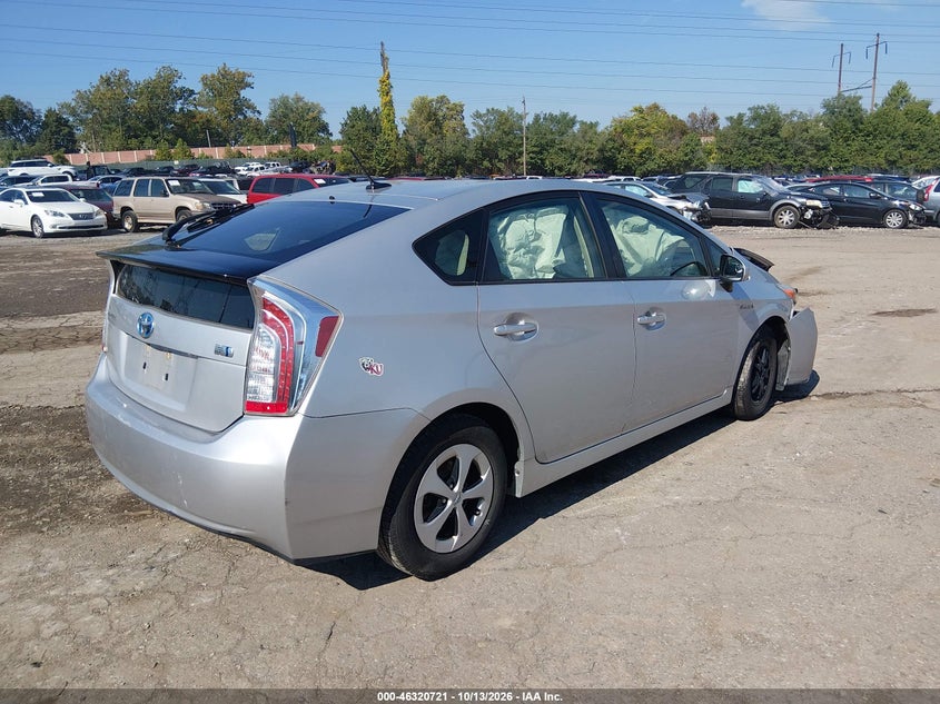 Vin: jtdkn3du0e0387147, lot: 46820943, toyota prius three 20144