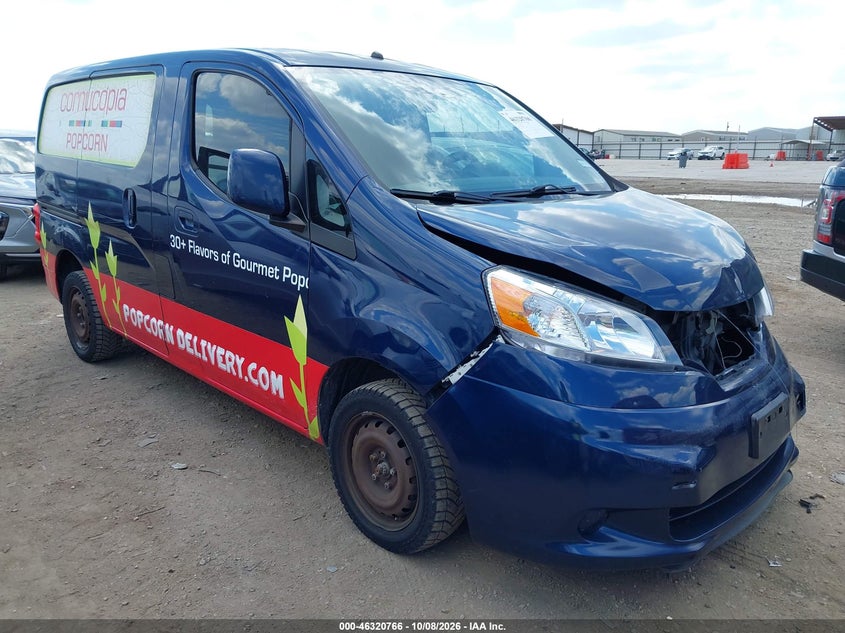2013 NISSAN NV200 SV