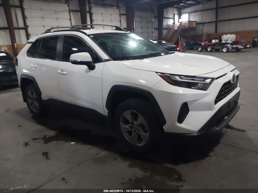 Vin: 2t3p1rfv7pc340319, lot: 46821137, toyota rav4 xle 20231