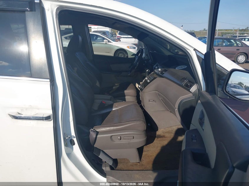 HONDA ODYSSEY 2011 VIN 5FNRL5H61BB042637