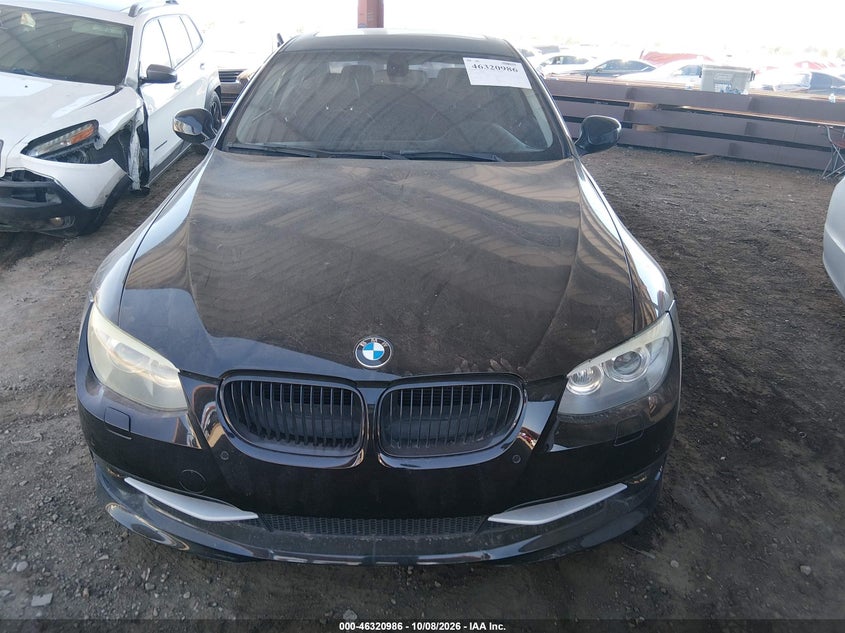 2011 BMW 335I · Фото 6