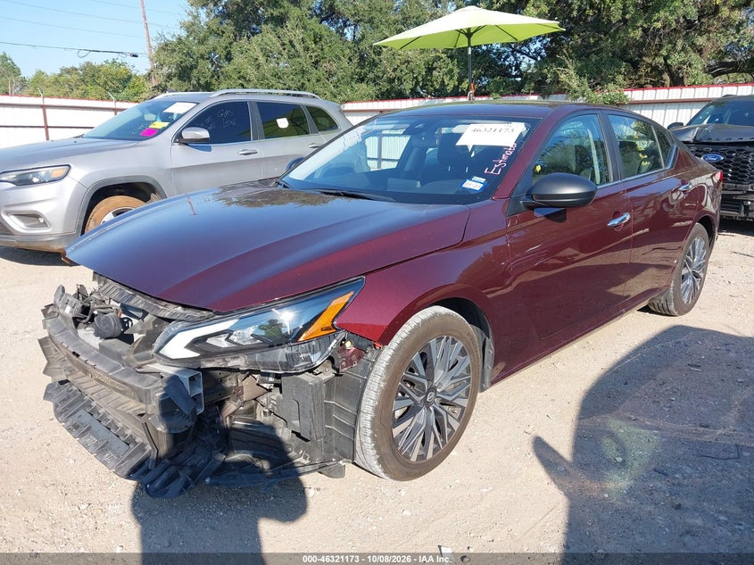 2025 Nissan Altima Sv Fwd, Front End, IAAI, VIN 1N4BL4DV7SN364781 — photo 2