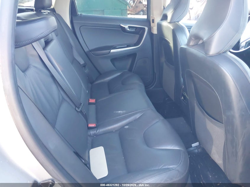 2013 VOLVO XC60 3.2/3.2 PLATINUM/3.2 PREMIER/3.2 PREMIER PLUS · Фото 8