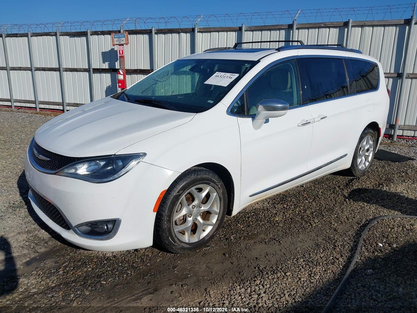 Vin: 2c4rc1ggxlr109650, lot: 46821558, chrysler pacifica limited 20202