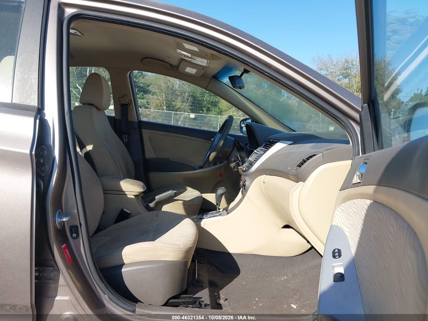2012 HYUNDAI ACCENT GLS · Фото 5