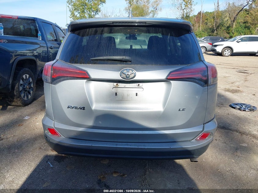 TOYOTA RAV4 - zdjęcie 17