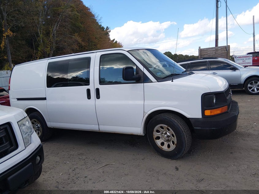 2013 CHEVROLET EXPRESS 1500 WORK VAN · Фото 13