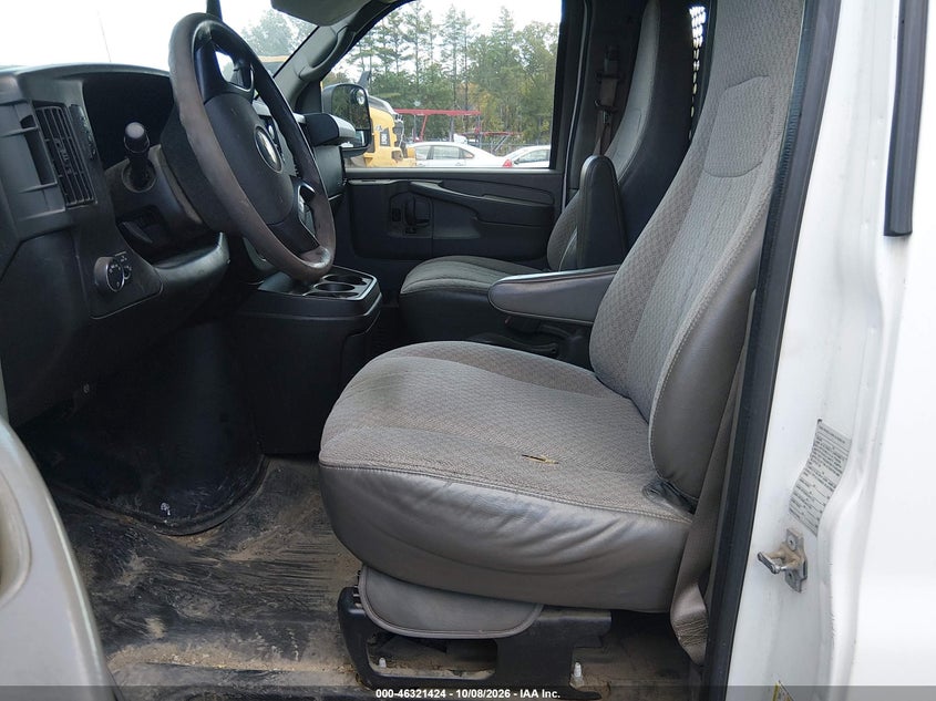 2013 CHEVROLET EXPRESS 1500 WORK VAN · Фото 5
