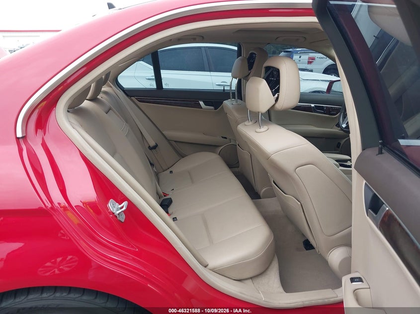 2014 MERCEDES-BENZ C 300 SPORT 4MATIC · Фото 8