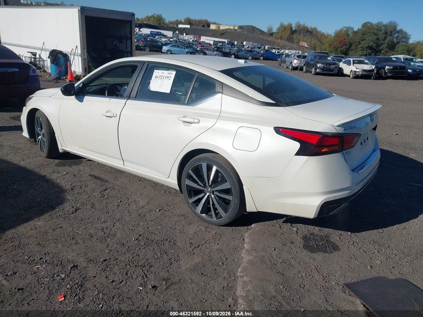 Vin: 1n4bl4cvxnn352596, lot: 46821814, nissan altima sr fwd 20223