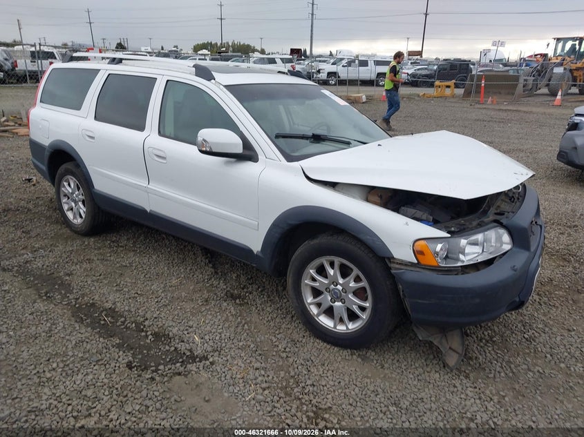 2007 VOLVO XC70 2.5T