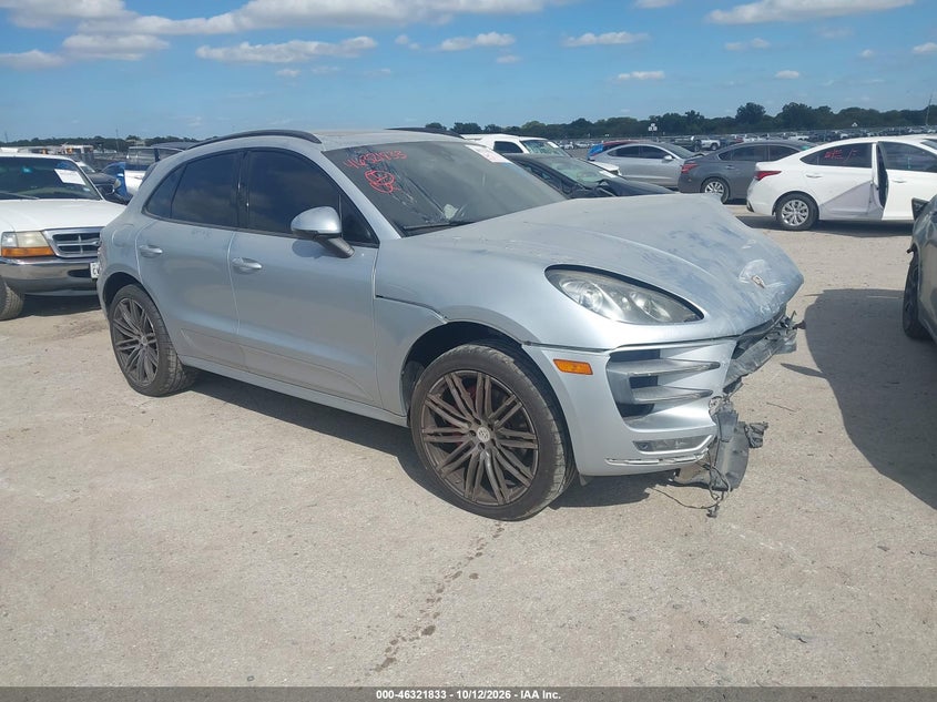 Vin: wp1af2a51flb96528, lot: 46822055, porsche macan turbo 2015 img_1
