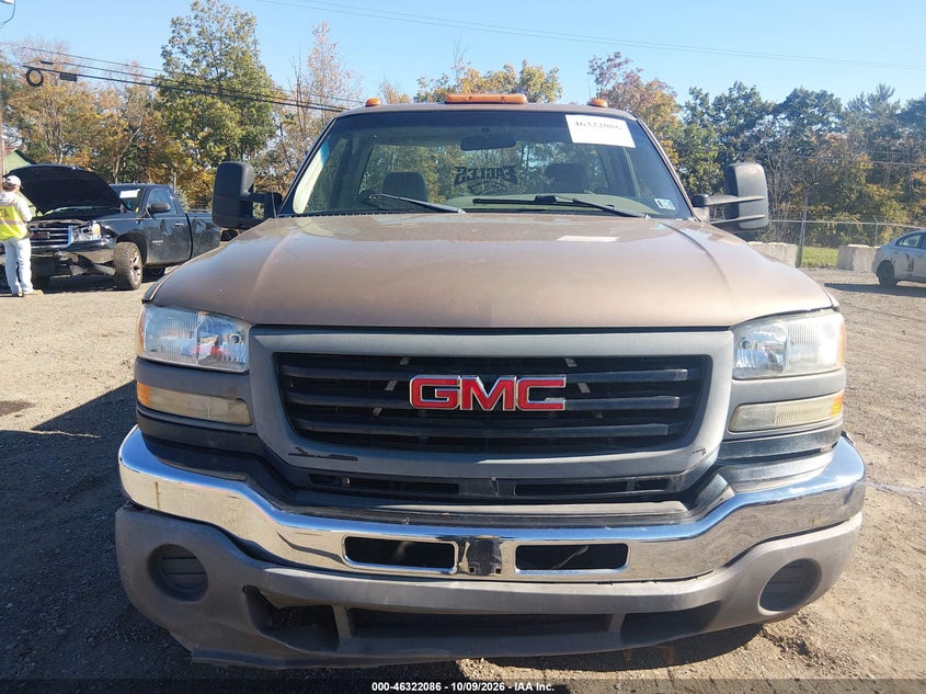 2005 GMC SIERRA 2500HD WORK TRUCK · Фото 6