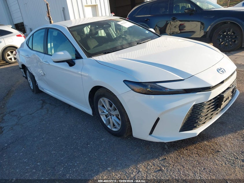 2025 TOYOTA CAMRY LE