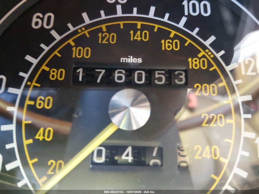 صورة 15 - MERCEDES-BENZ 380