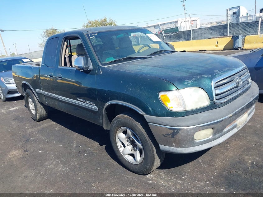 2002 TOYOTA TUNDRA SR5 V8