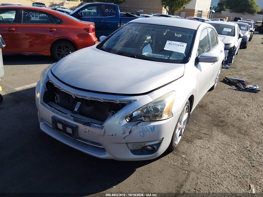 2015 Nissan Altima 2.5 Sv, Удар спереди, IAAI, VIN 1N4AL3AP6FC231720 — фото 2