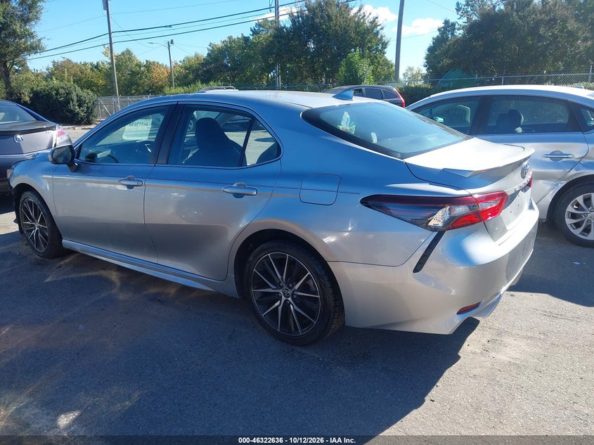 TOYOTA CAMRY - zdjęcie 15