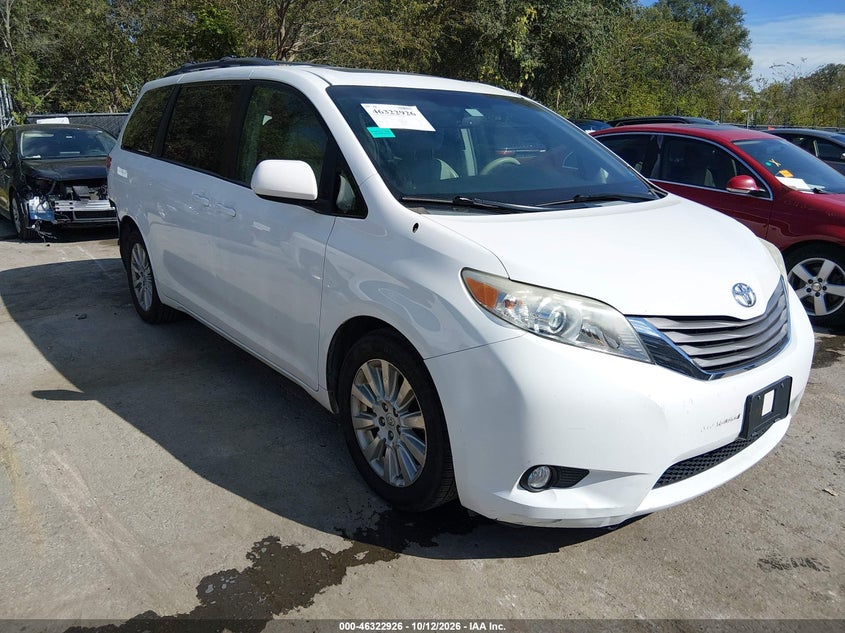 Vin: 5tddk3dcxcs047801, lot: 46823174, toyota sienna xle 7 passenger 2012 img_1