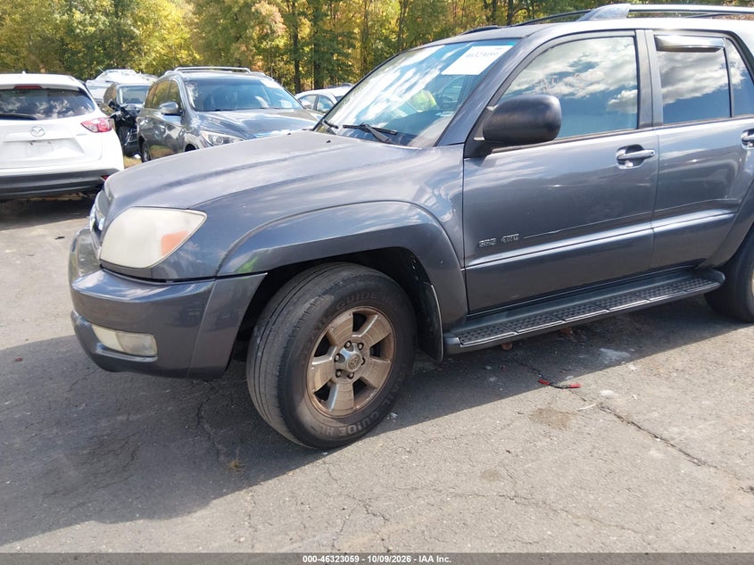 2005 TOYOTA 4RUNNER SR5 V6 · Фото 2