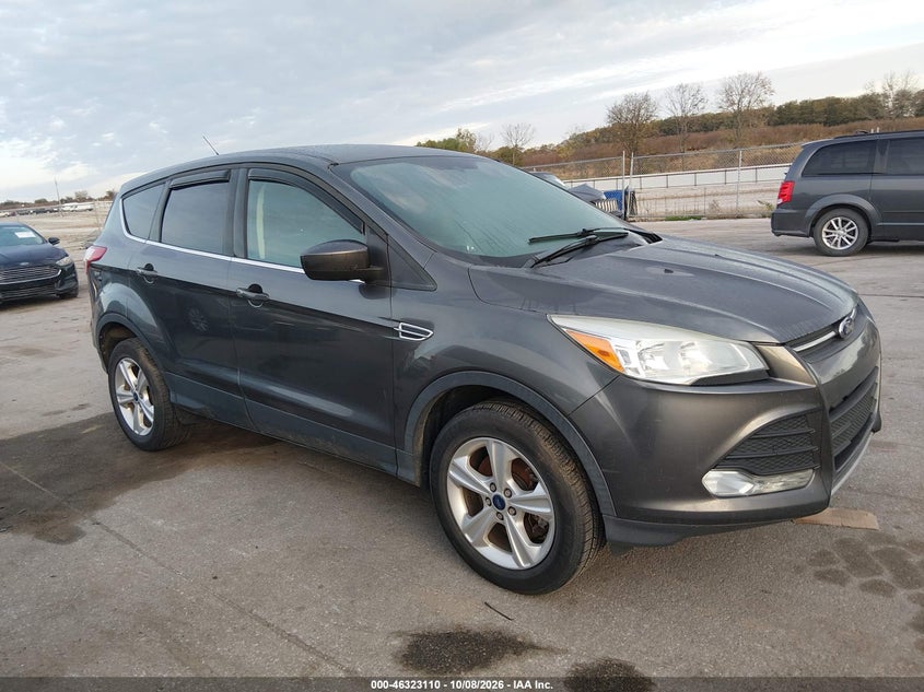 Vin: 1fmcu9gx3fub35642, lot: 46823358, ford escape se 20151