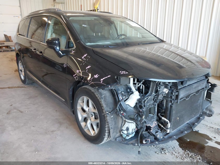 Vin: 2c4rc1eg7hr634692, lot: 46823462, chrysler pacifica touring-l plus 20171