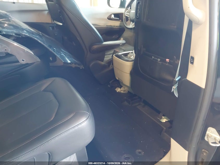 CHRYSLER PACIFICA - zdjęcie 8