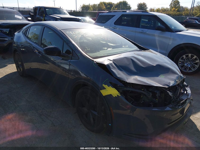 Vin: jtdacaauxr3022134, lot: 46823528, toyota prius le 2024 img_1
