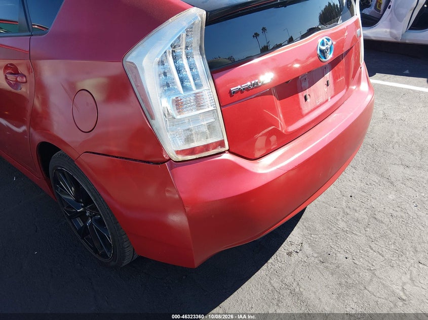 TOYOTA PRIUS - zdjęcie 6