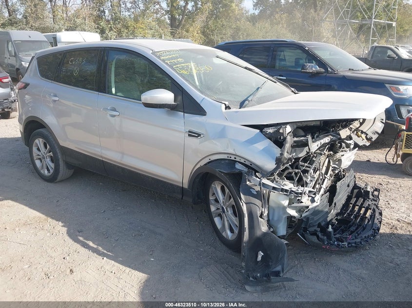 Vin: 1fmcu0gd6huc63183, lot: 46823758, ford escape se 2017 img_1