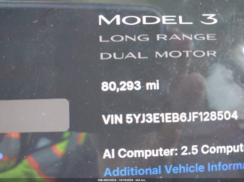 TESLA MODEL 3 - zdjęcie 18
