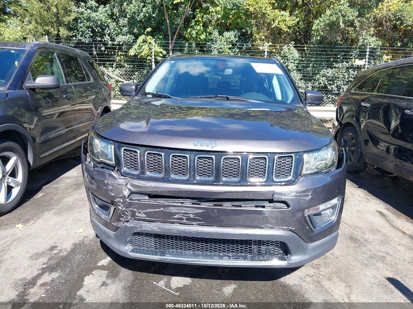 2019 JEEP COMPASS LIMITED 4X4 · Photo 12