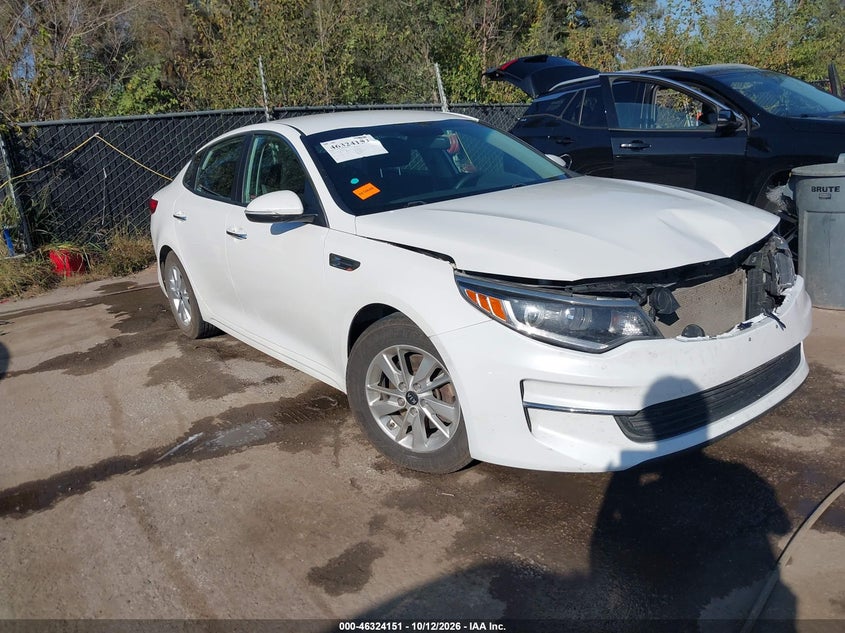 Vin: knagt4l35j5215605, lot: 46824404, kia optima lx 2018 img_1