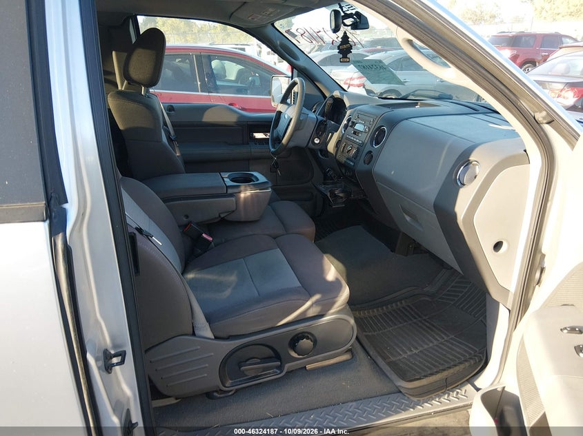 lot image 6