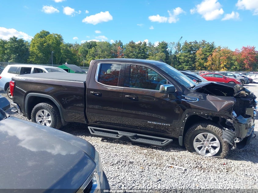 GMC SIERRA 1500 - zdjęcie 13