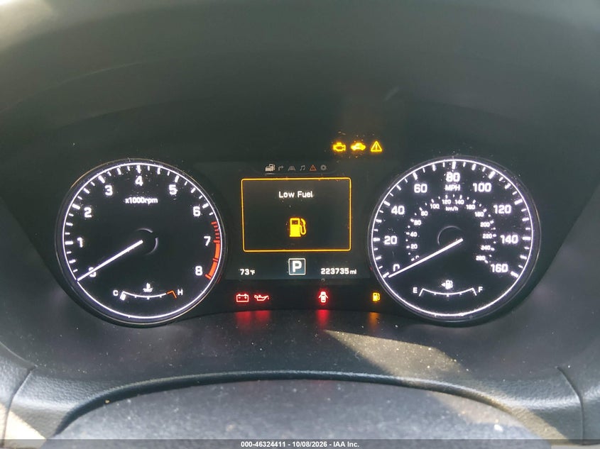 2016 HYUNDAI GENESIS 3.8 · Photo 7