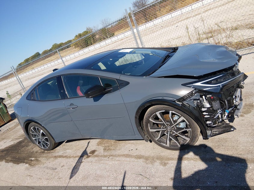 TOYOTA PRIUS PLUG-IN HYBRID - zdjęcie 14