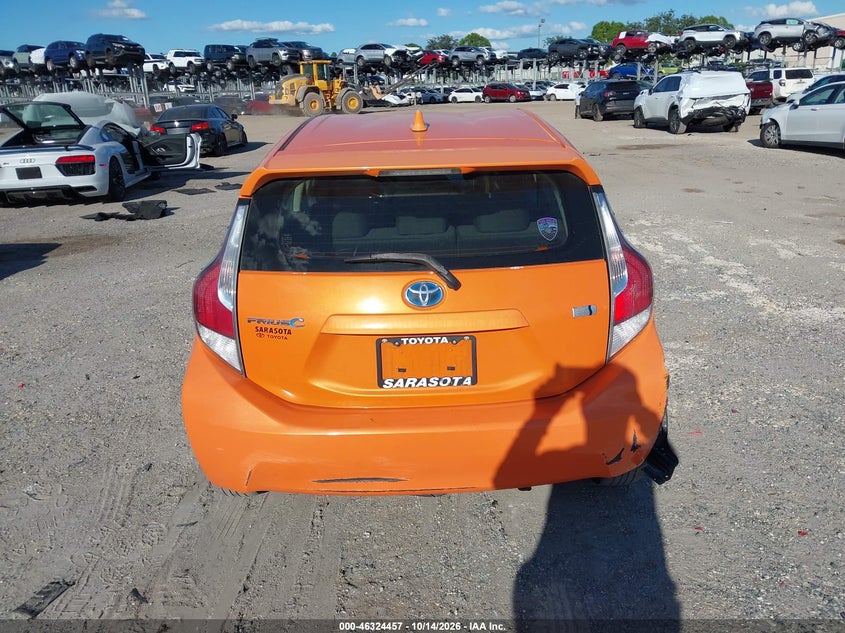 TOYOTA PRIUS C - zdjęcie 15