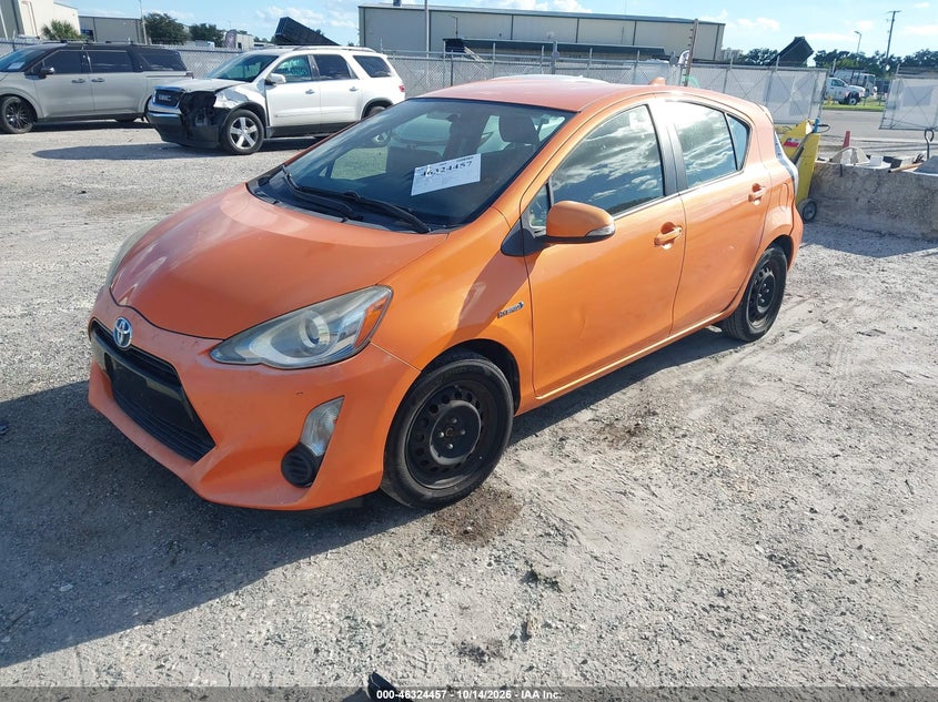 TOYOTA PRIUS C - zdjęcie 2